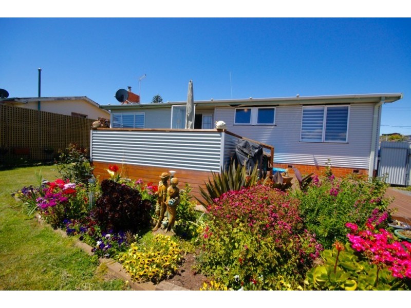 17 Triton Road, East Devonport TAS 7310