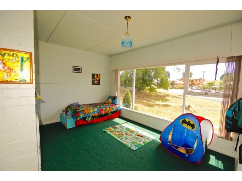2 Pardoe Street, East Devonport TAS 7310