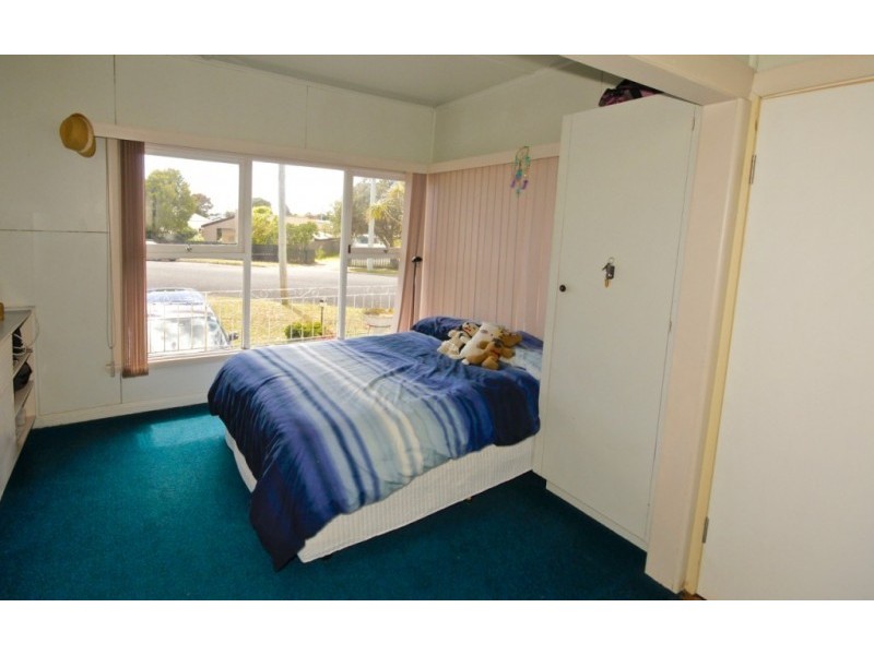 2 Pardoe Street, East Devonport TAS 7310