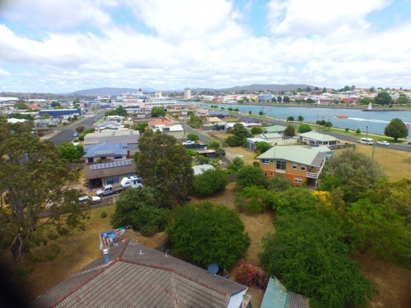 2 Pardoe Street, East Devonport TAS 7310