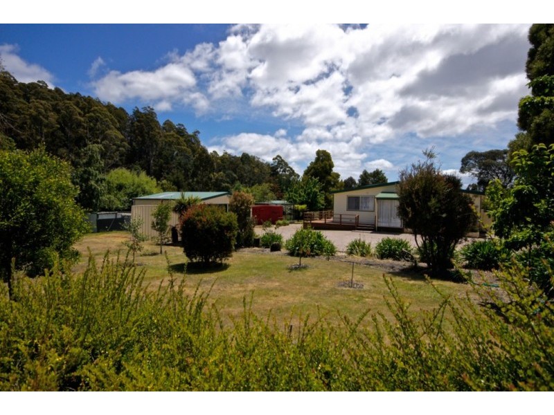 2 Winifred Avenue, Acacia Hills TAS 7306
