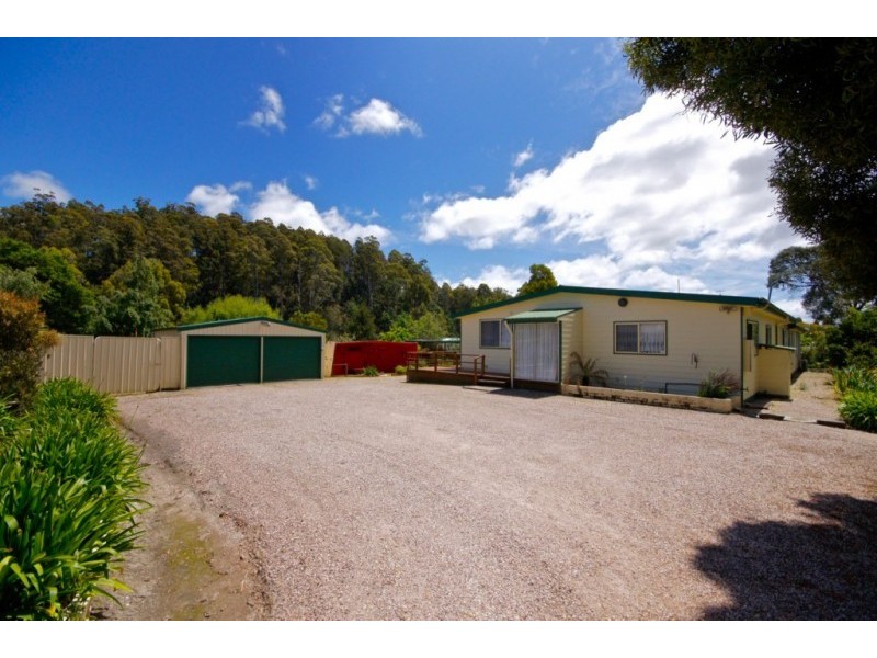 2 Winifred Avenue, Acacia Hills TAS 7306