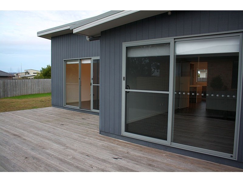 11 Alexander Street, Shearwater TAS 7307