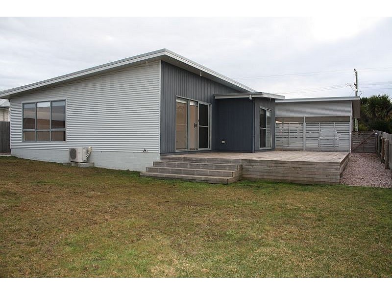 11 Alexander Street, Shearwater TAS 7307