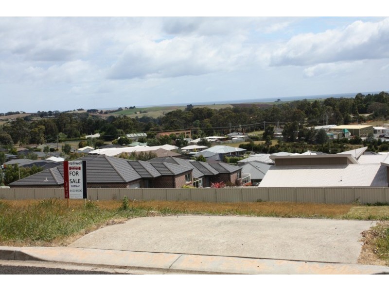 36 Leary Avenue, Devonport TAS 7310
