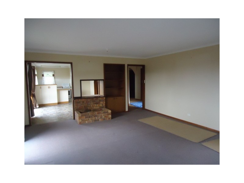 15 Frond Place, Devonport TAS 7310