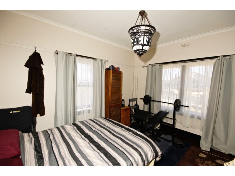 12 Madden Crescent, Devonport TAS 7310