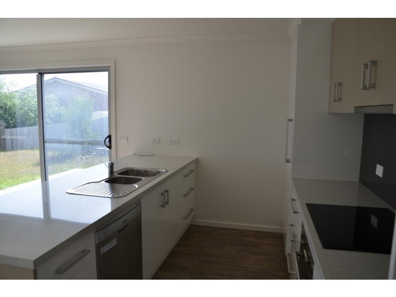 2, 3 & 4/5-7 Blair Court, West Ulverstone TAS 7315