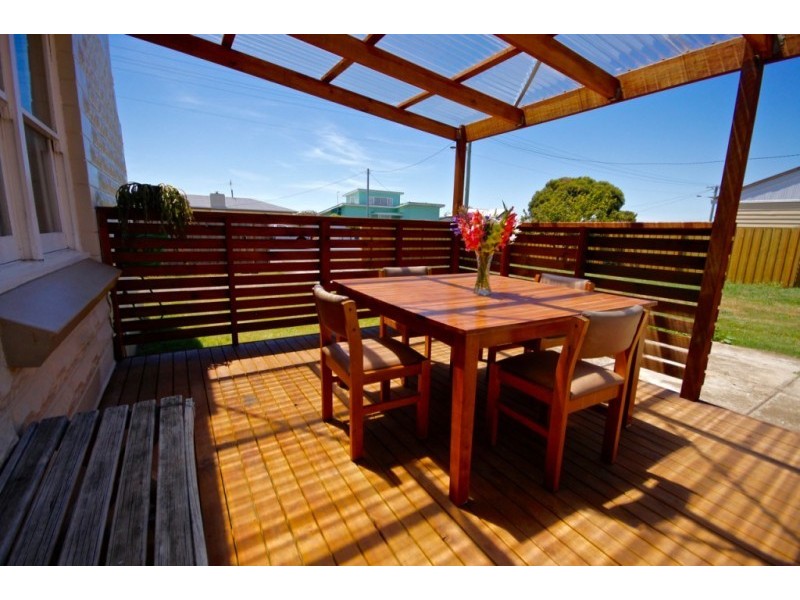 90 Ronald Street, Devonport TAS 7310