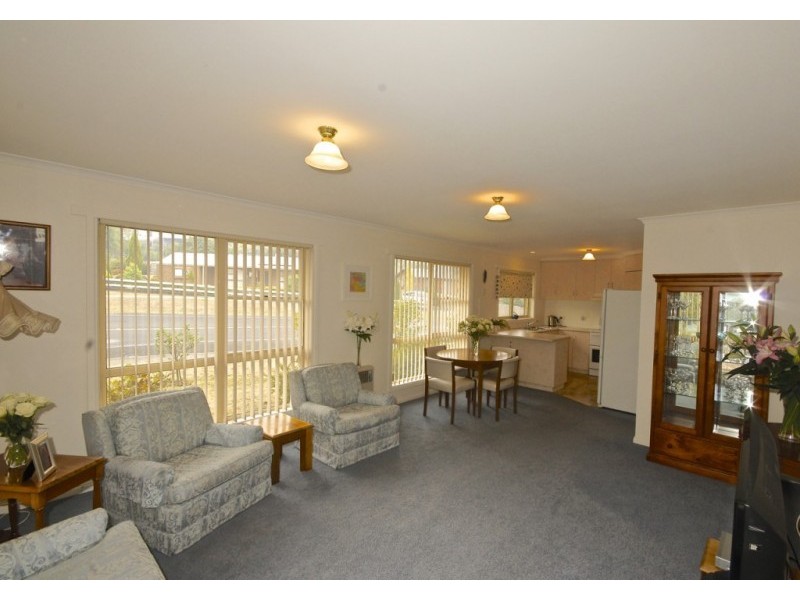 1/1 Enderley Court, Ambleside TAS 7310