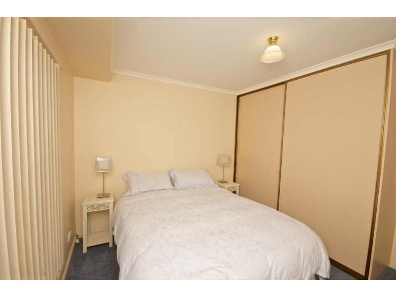 1/1 Enderley Court, Ambleside TAS 7310