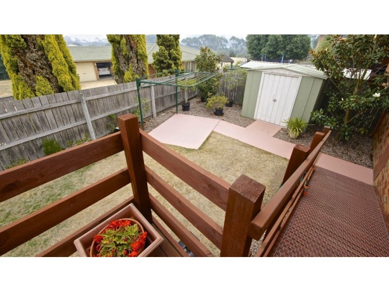 1/1 Enderley Court, Ambleside TAS 7310