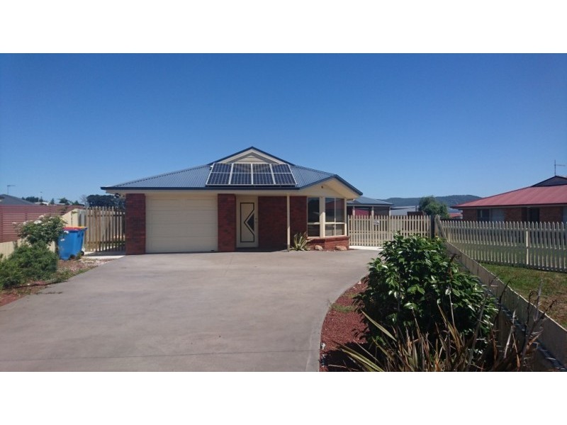 11 Cherry Grove, Latrobe TAS 7307