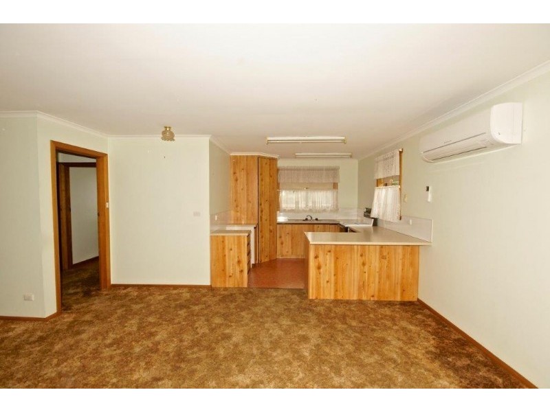 2/53 Macfie Street, Devonport TAS 7310