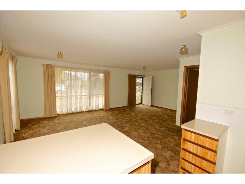 2/53 Macfie Street, Devonport TAS 7310