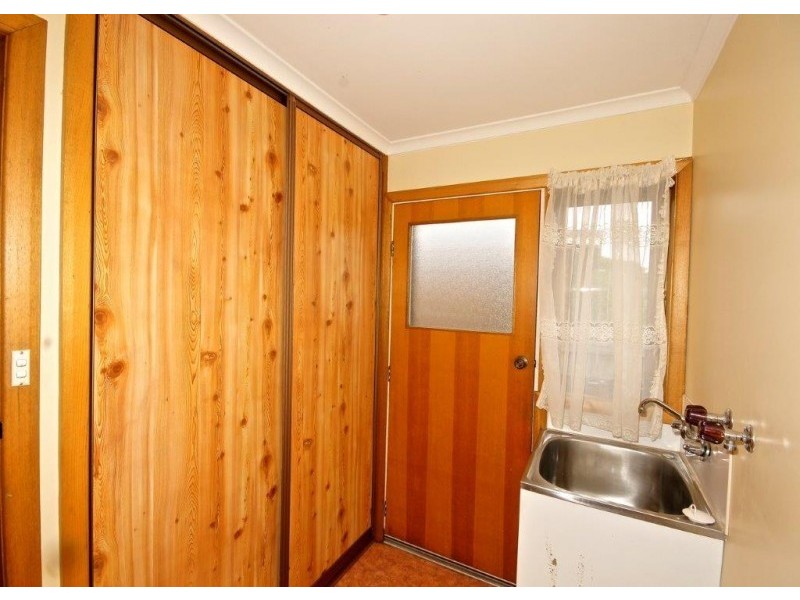 2/53 Macfie Street, Devonport TAS 7310