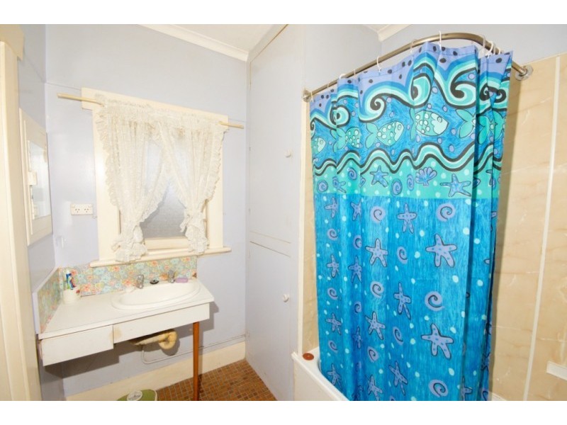 23 Madden Crescent, Devonport TAS 7310