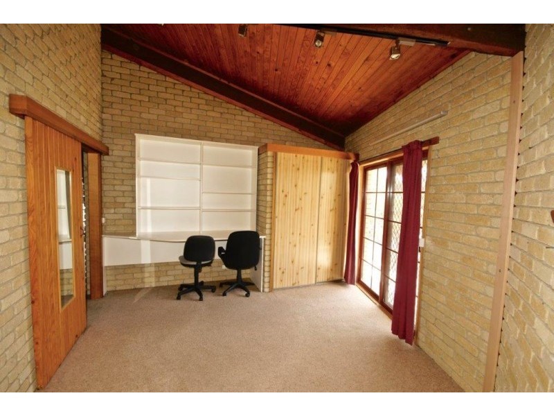 65 Lawrence Drive, Devonport TAS 7310