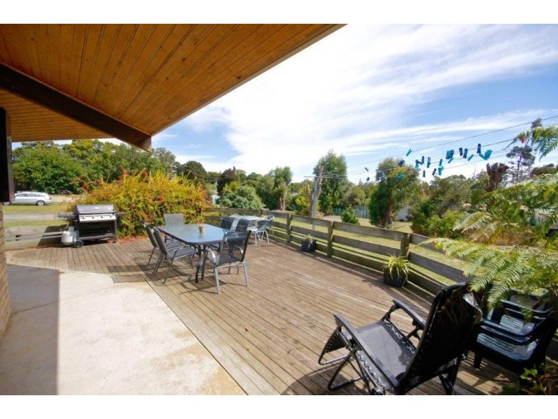65 Lawrence Drive, Devonport TAS 7310
