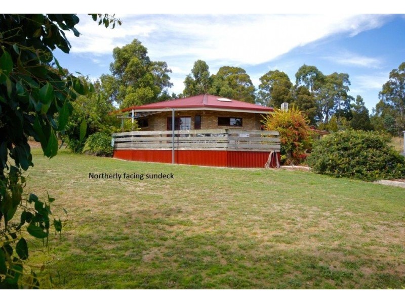 65 Lawrence Drive, Devonport TAS 7310