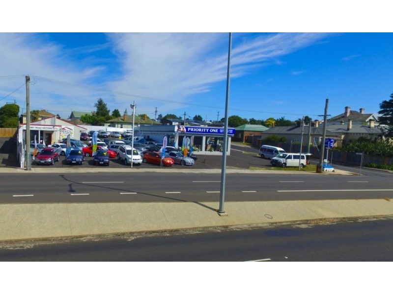 10 & 11 Formby Road, Devonport TAS 7310