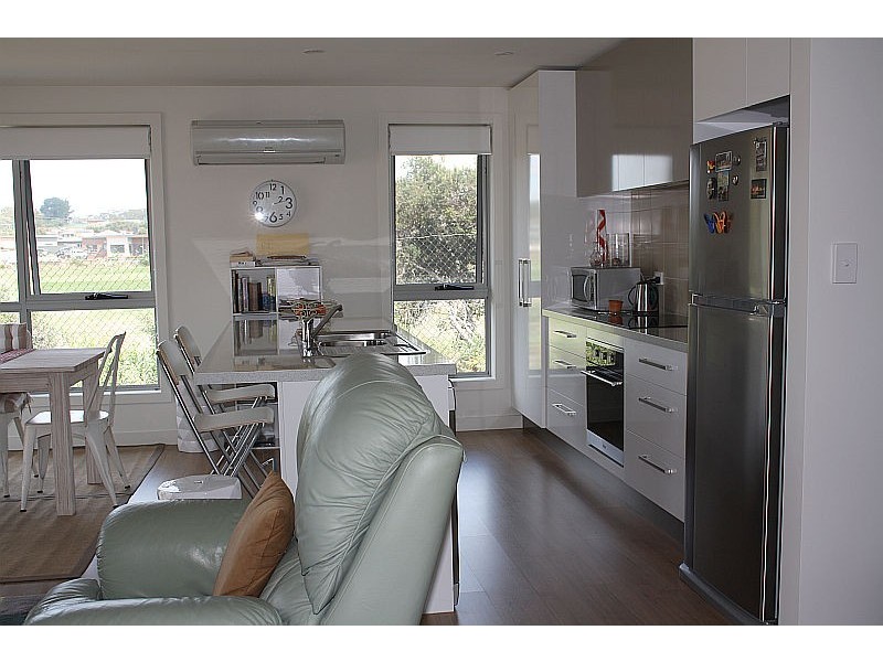 8/12 Links Court, Shearwater TAS 7307