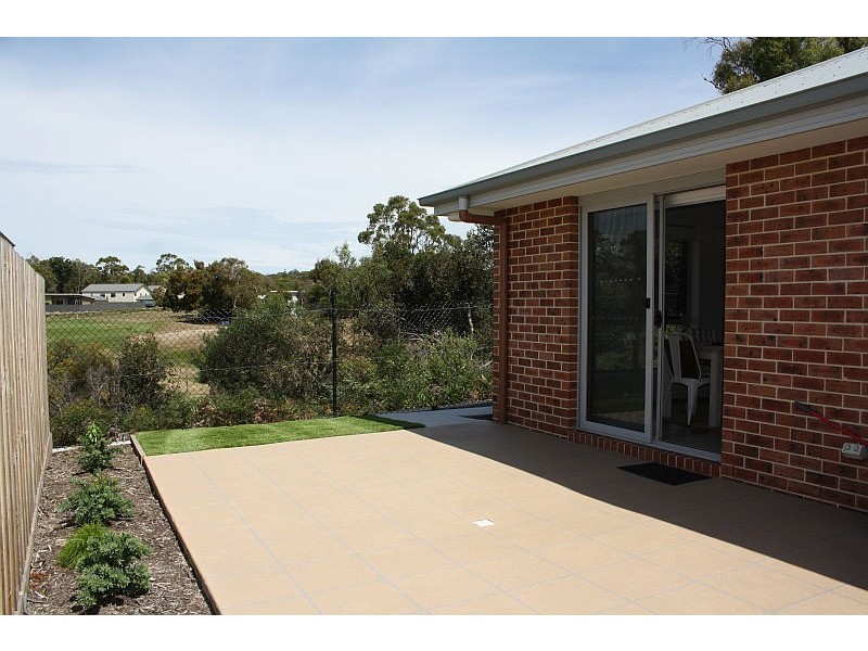 8/12 Links Court, Shearwater TAS 7307