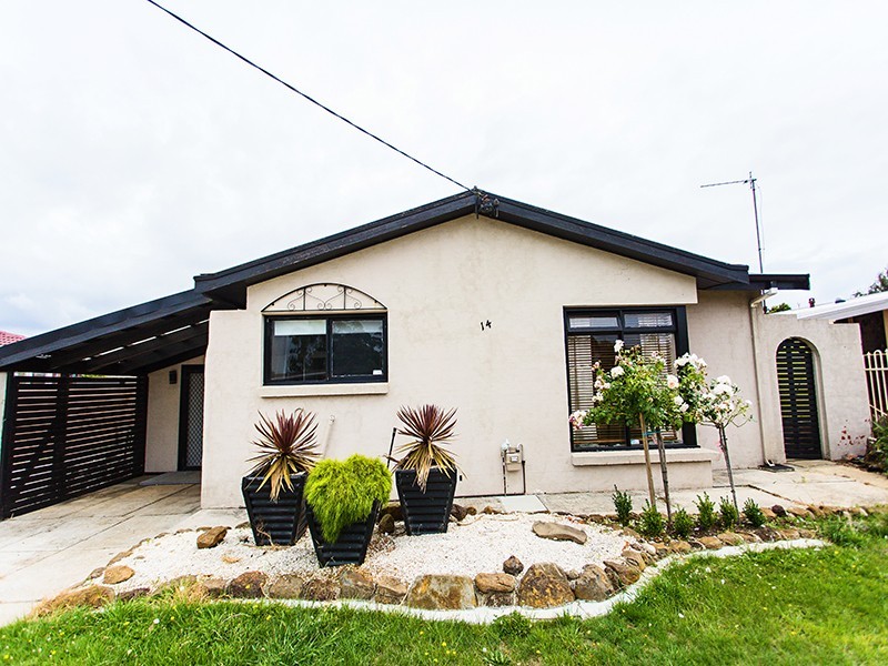 14 Greenway Avenue, Devonport TAS 7310