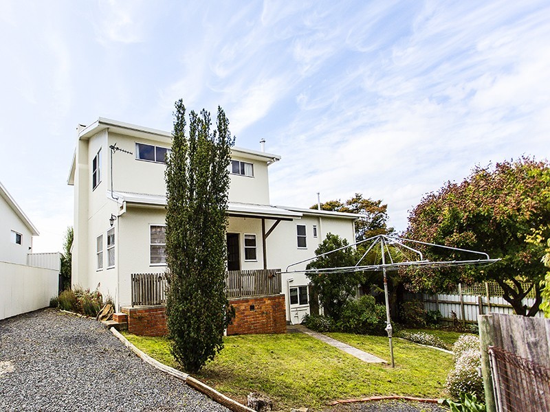 9 Nyora Court, Miandetta TAS 7310