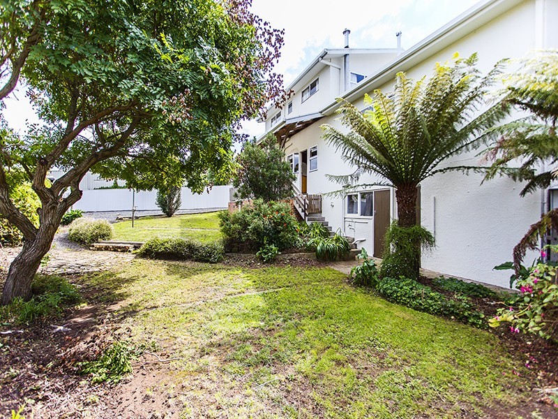 9 Nyora Court, Miandetta TAS 7310