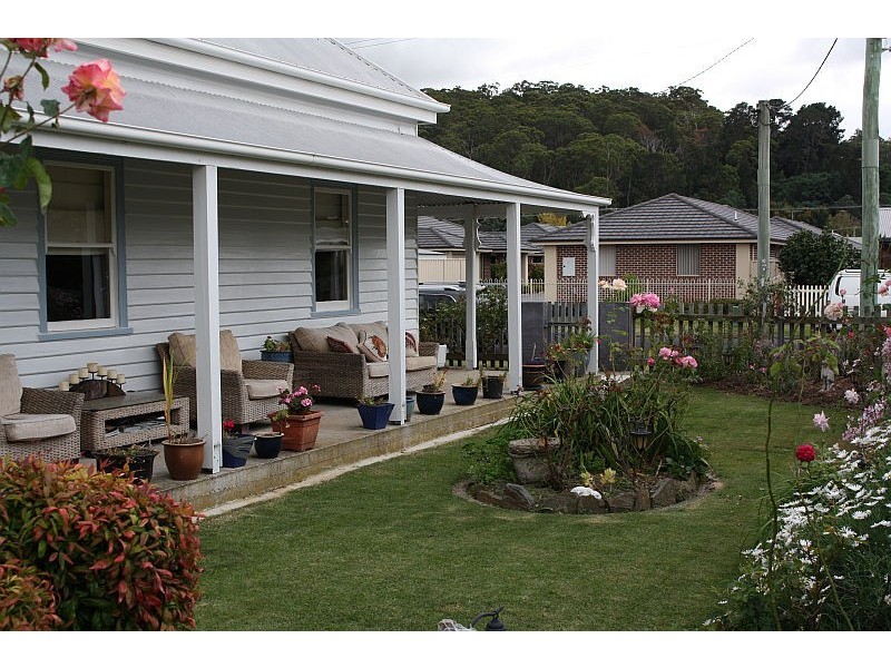 6 George Street, Latrobe TAS 7307