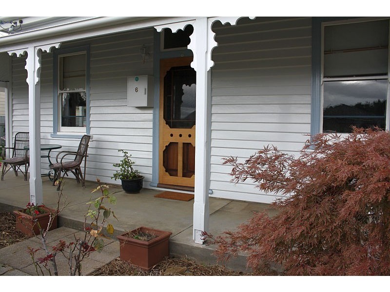 6 George Street, Latrobe TAS 7307