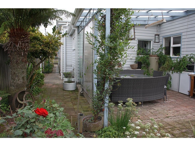 6 George Street, Latrobe TAS 7307