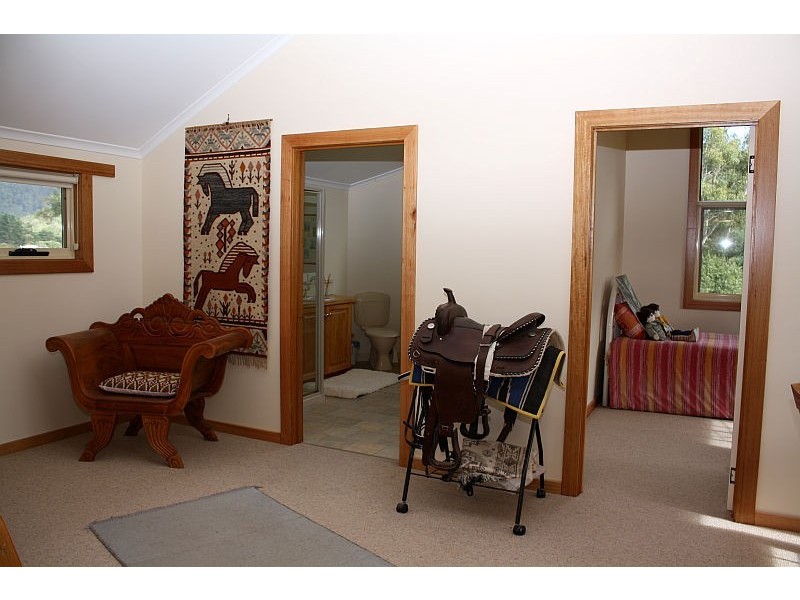 25 Kookaburra Rock Road, Sheffield TAS 7306