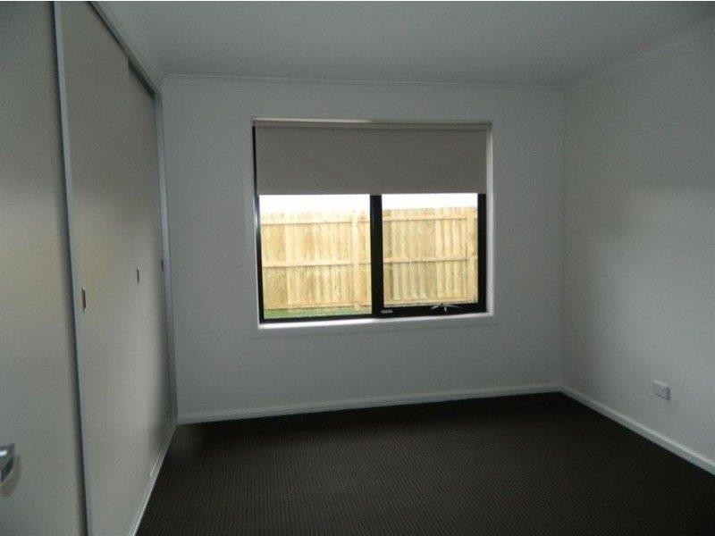 2/16 Cherry Grove, Latrobe TAS 7307