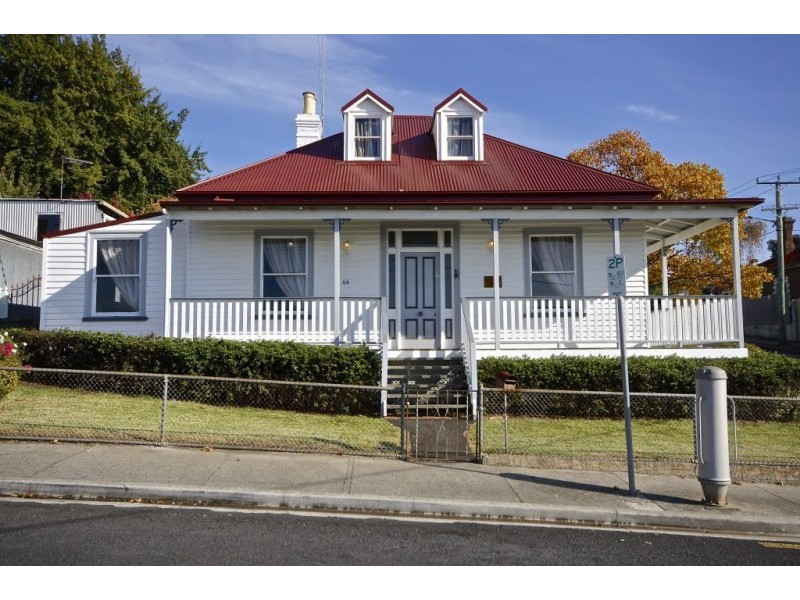 44 Wenvoe Street, Devonport TAS 7310