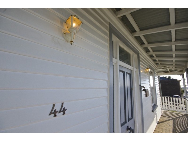 44 Wenvoe Street, Devonport TAS 7310