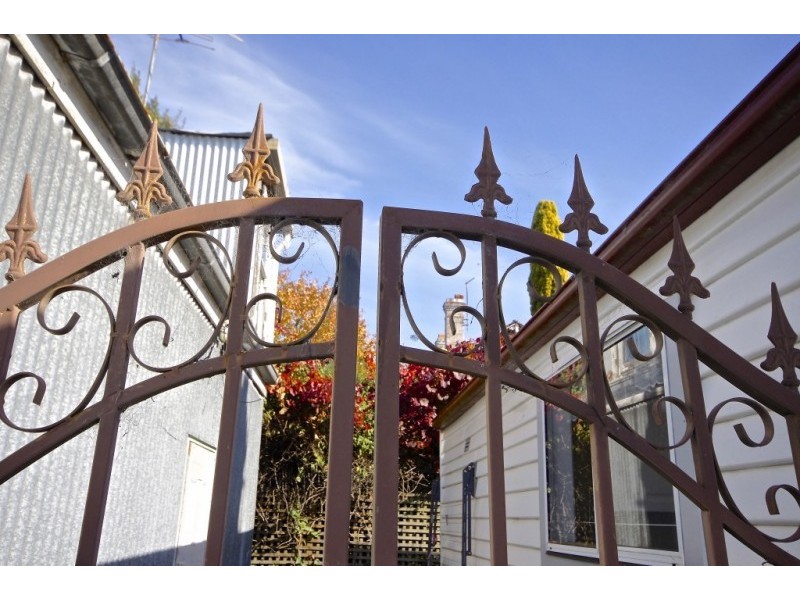 44 Wenvoe Street, Devonport TAS 7310