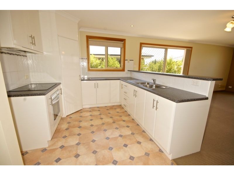2/7-9 Poynton Close, Turners Beach TAS 7315