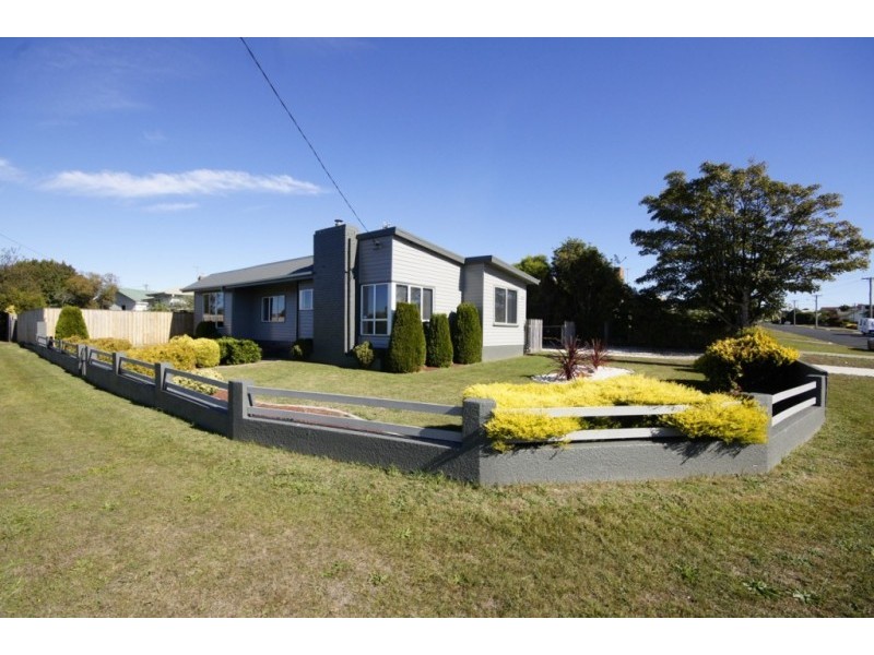 103 Madden Street, Devonport TAS 7310