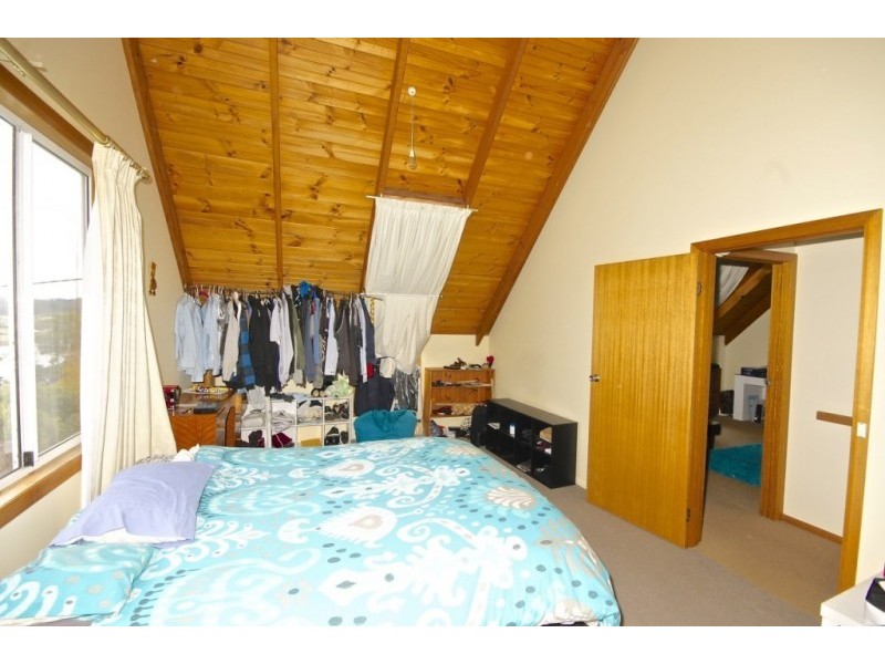 11 Tasmania Street, Leith TAS 7315
