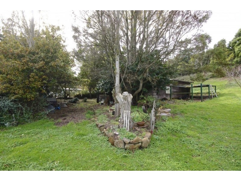 11 Tasmania Street, Leith TAS 7315