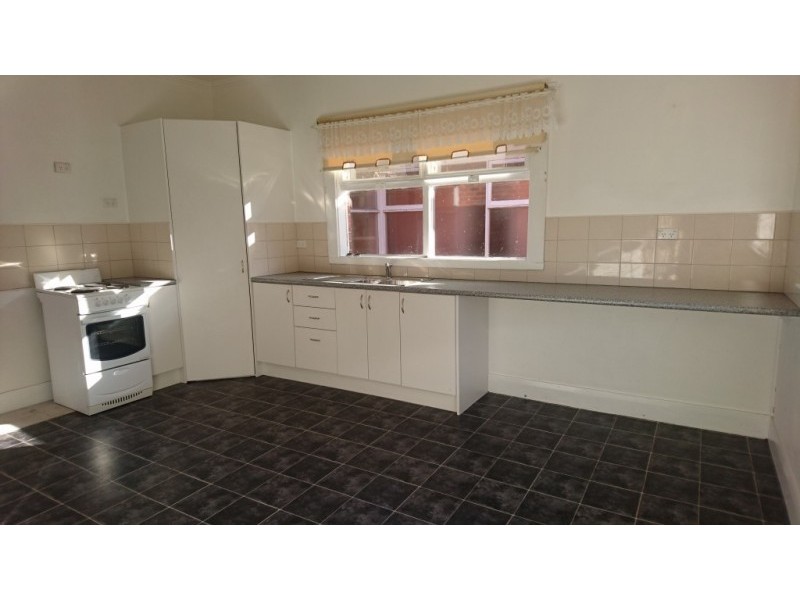 9 Victoria Parade, Devonport TAS 7310