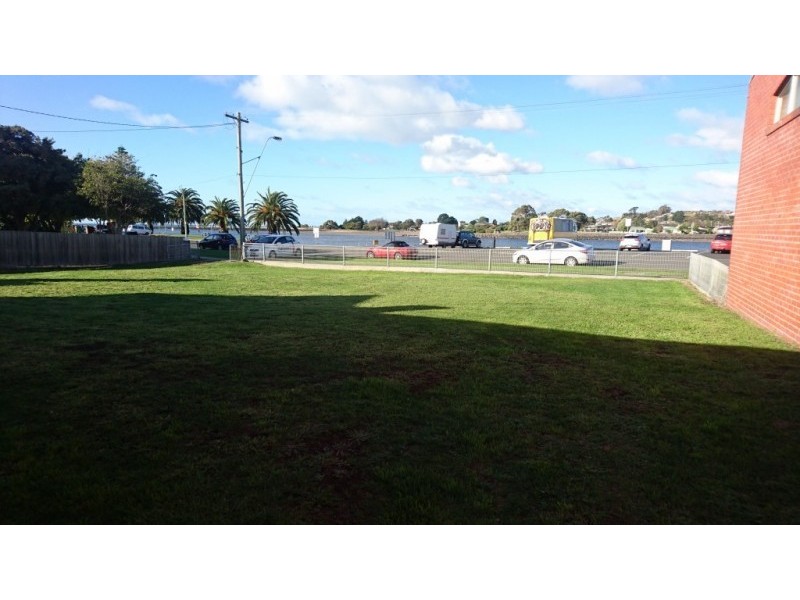 9 Victoria Parade, Devonport TAS 7310