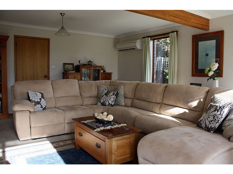 7 Freer Street, Shearwater TAS 7307