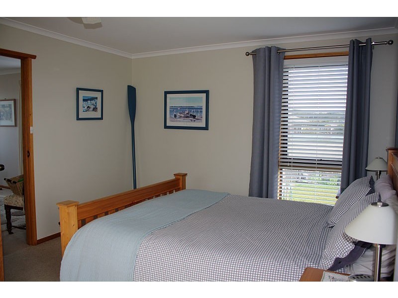 7 Freer Street, Shearwater TAS 7307