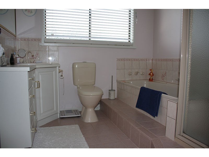 7 Freer Street, Shearwater TAS 7307