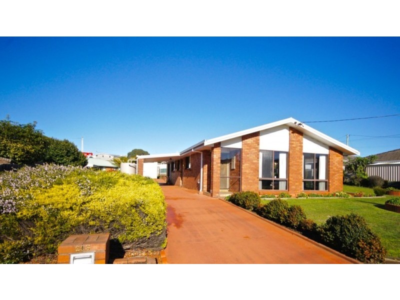 205 Steele Street, Devonport TAS 7310