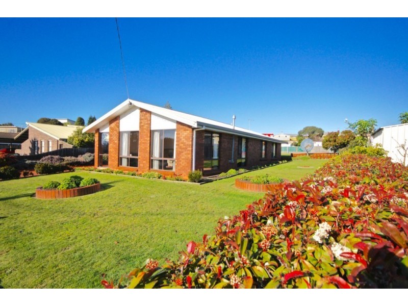 205 Steele Street, Devonport TAS 7310