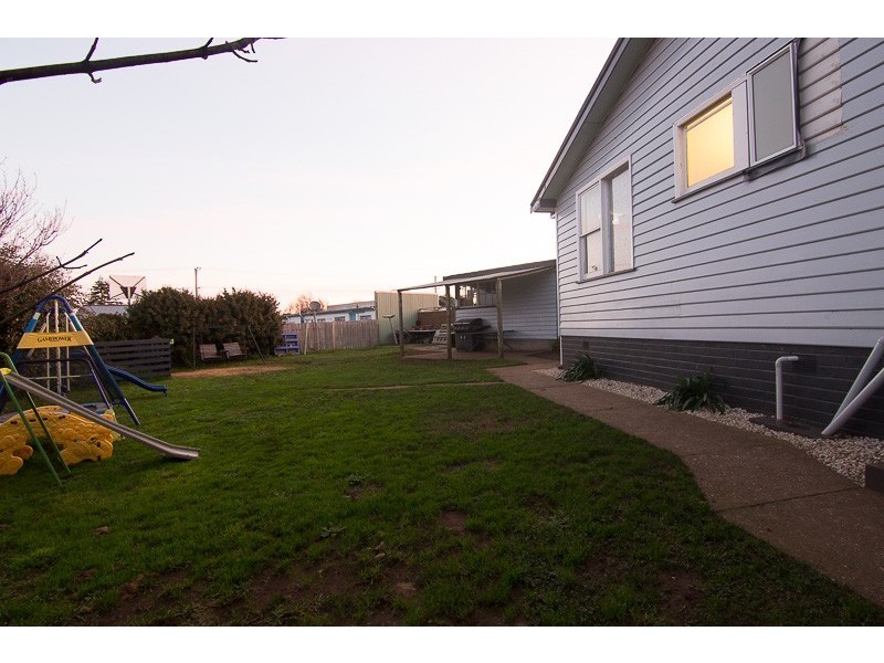1 Maxfield Court, Devonport TAS 7310